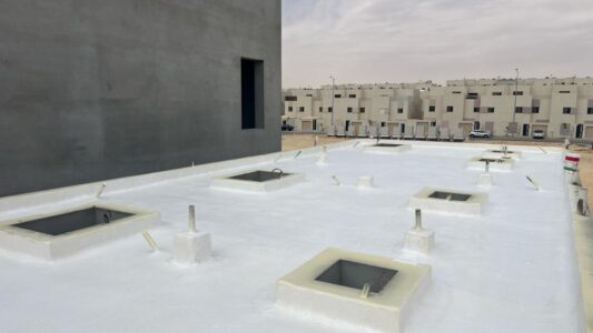 عزل مائي وحراري (فوم) – عالم التطويرية للمقاولات بحماية فعّالة