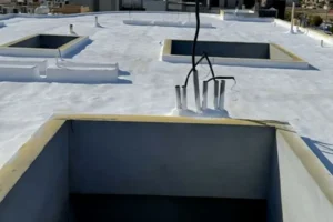 Read more about the article أفضل مادة عزل القواعد لحماية المباني من الرطوبة والتسرب 2026